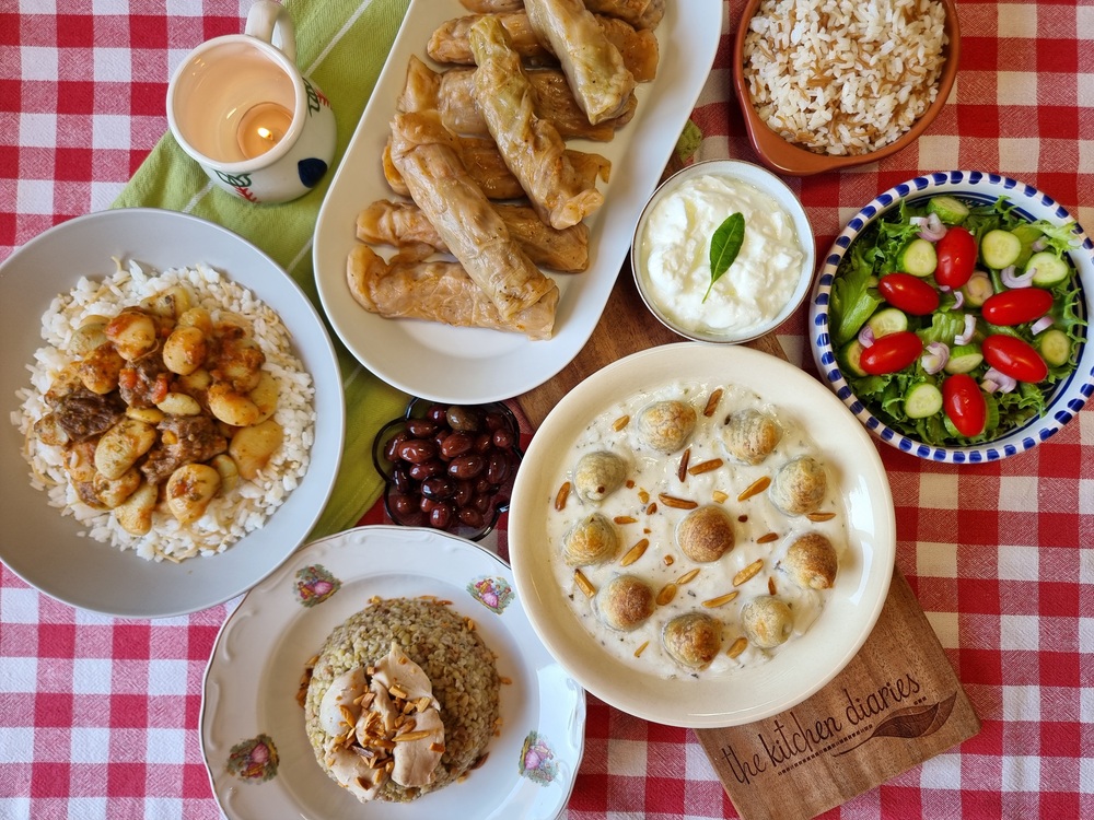 her-table